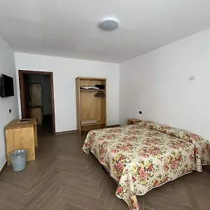 hotellátogatás