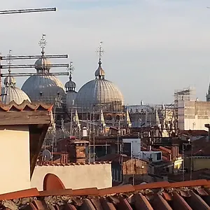 Alloggi Allegri Guest house