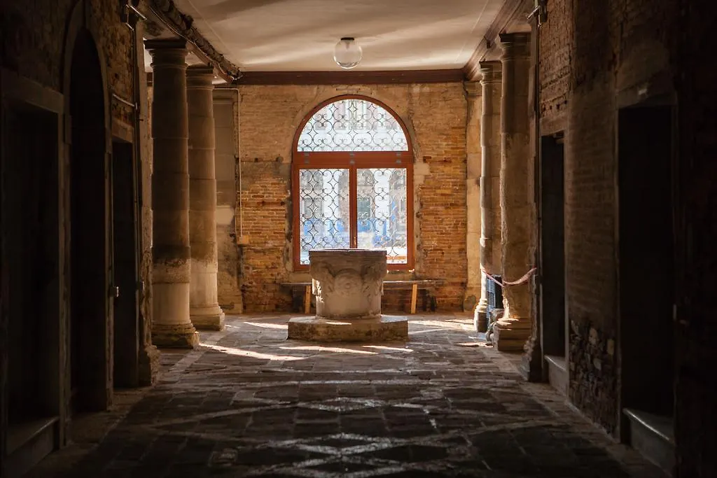 Locanda Ai Santi Apostoli Venice 3*,  Italy