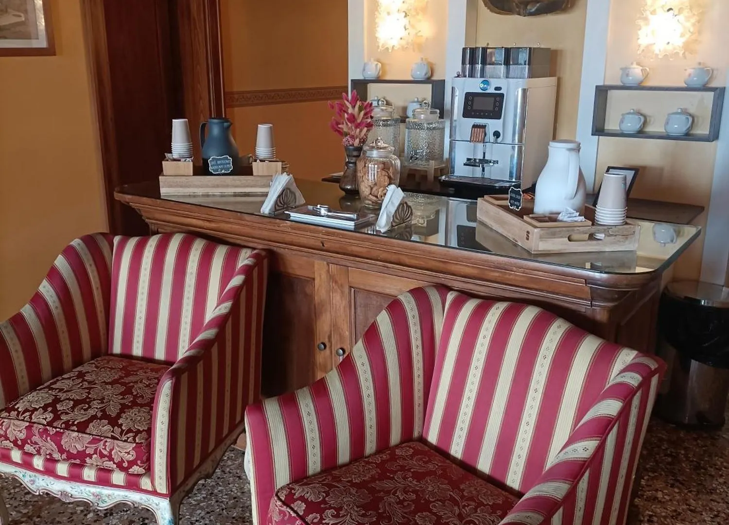 Locanda Ai Santi Apostoli Venice 3*,  Italy